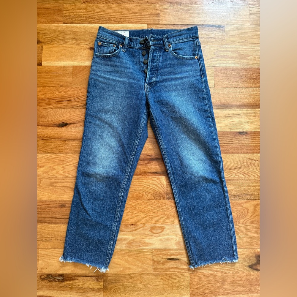 GAP Cheeky Straight High Rise Crop Jeans